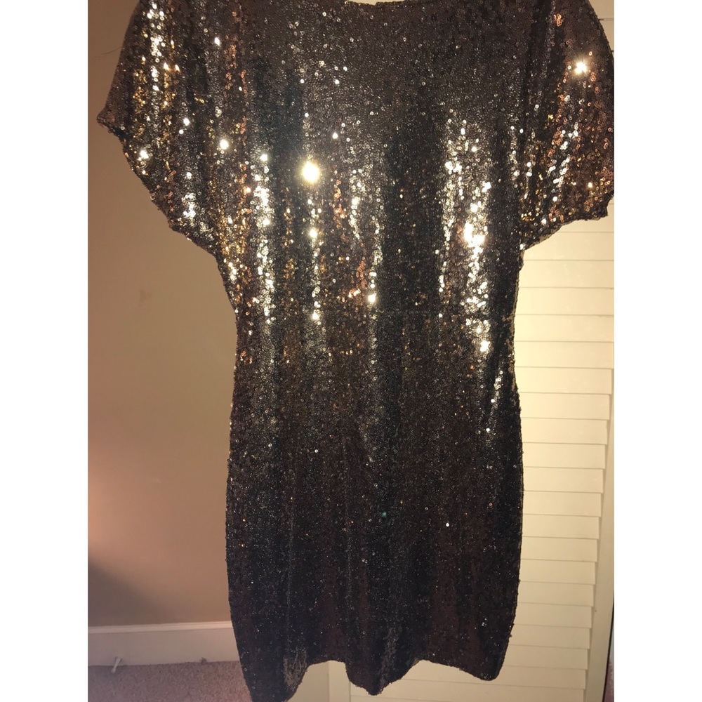 Gold sequin party dress